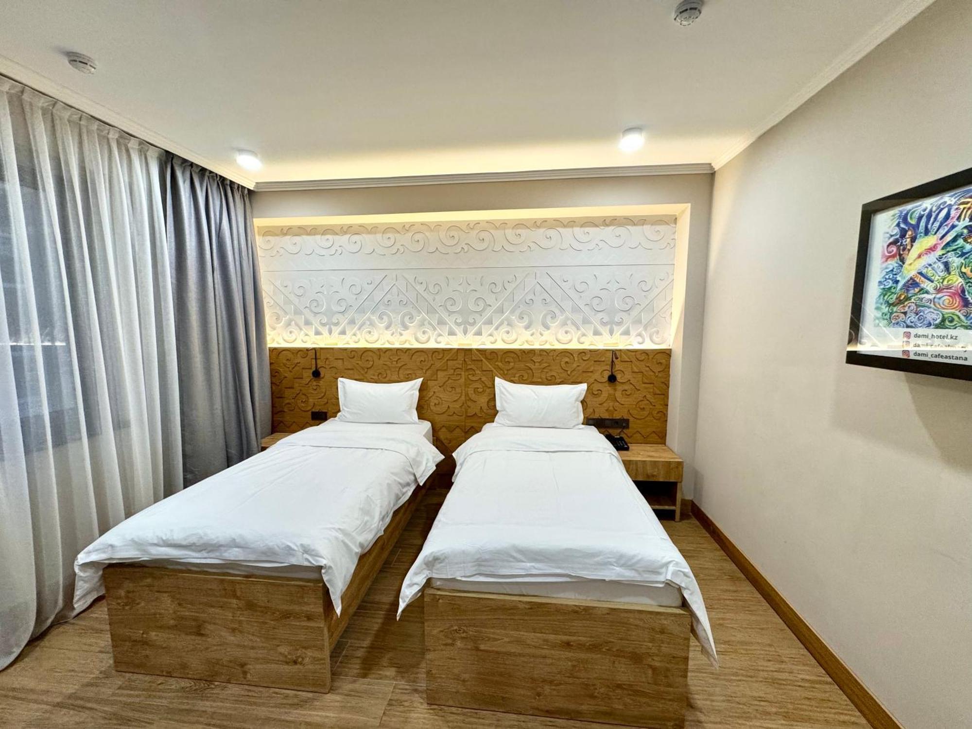 Dami Almaty Hotel ภายนอก รูปภาพ